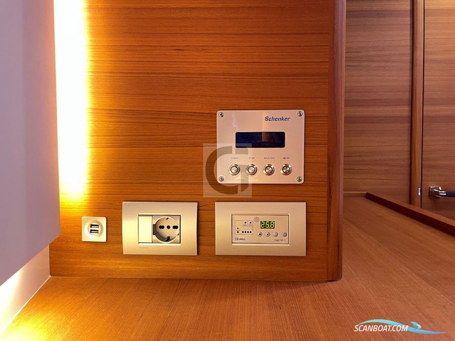 Solaris 64RS