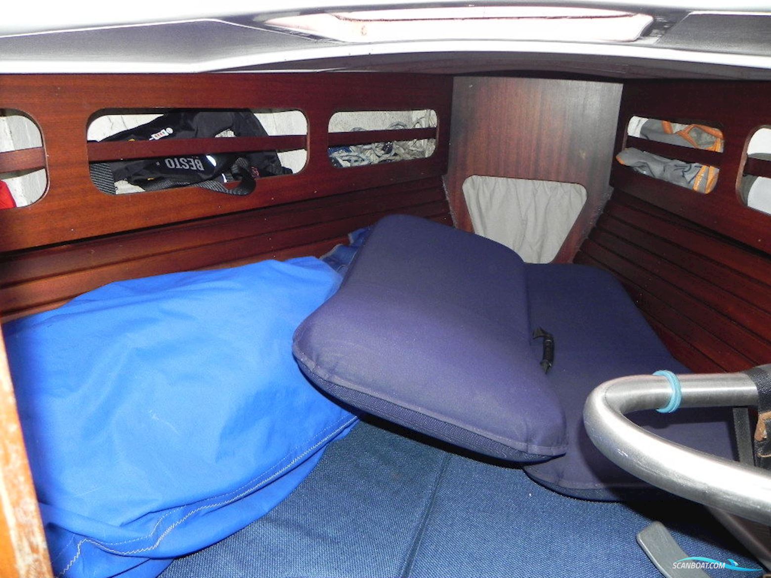 Spirit 32