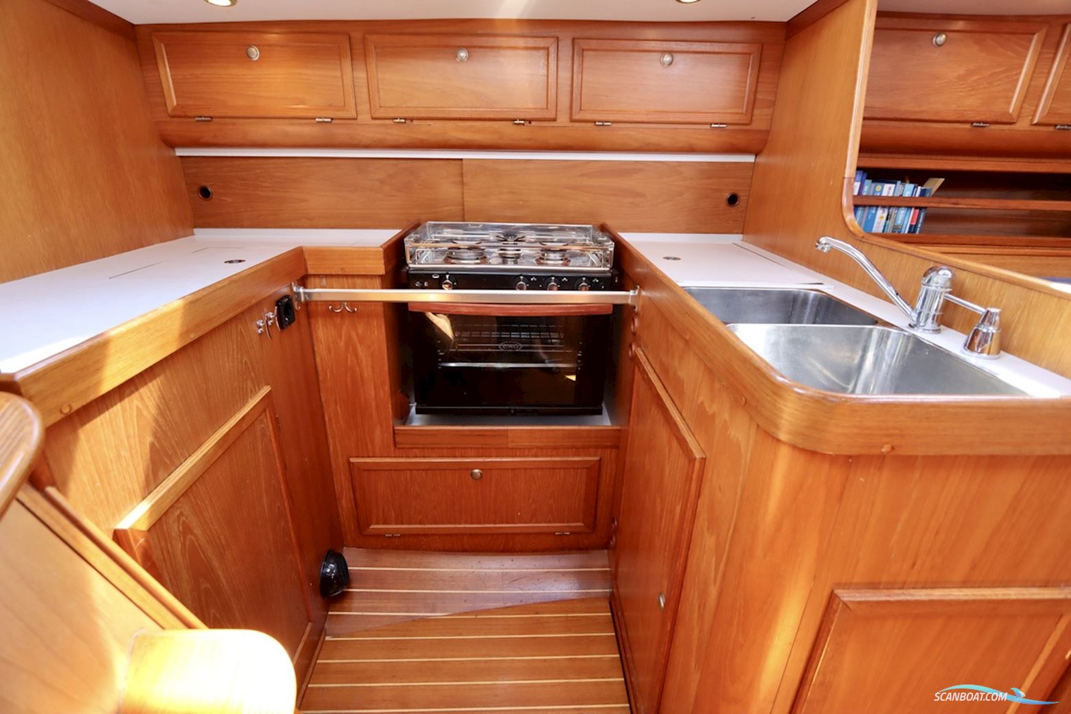 Spirit 37