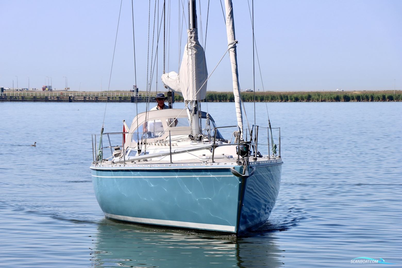 Spirit 37