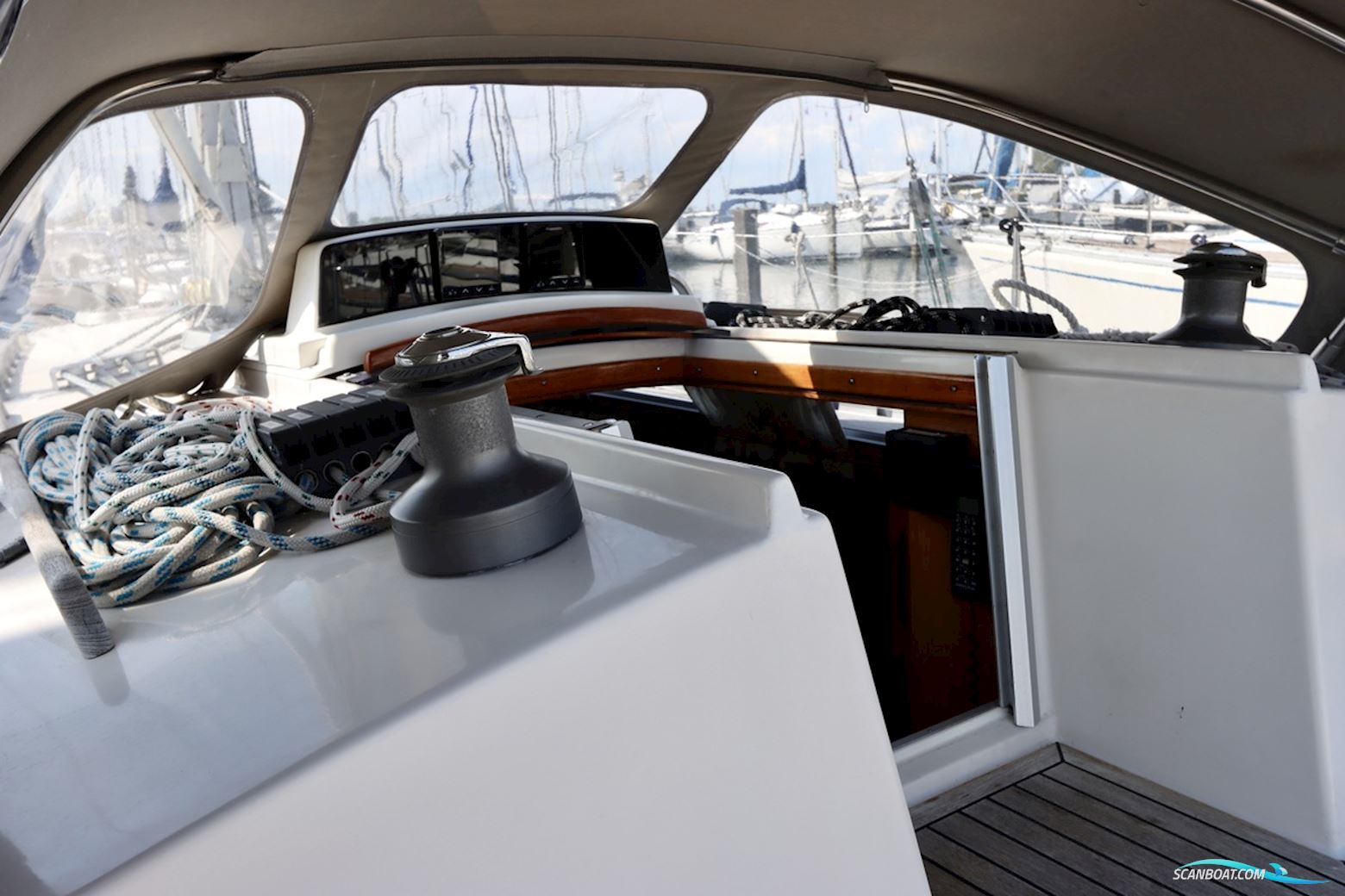 Spirit 37