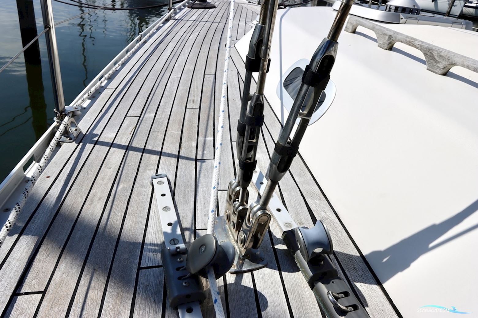 Spirit 37