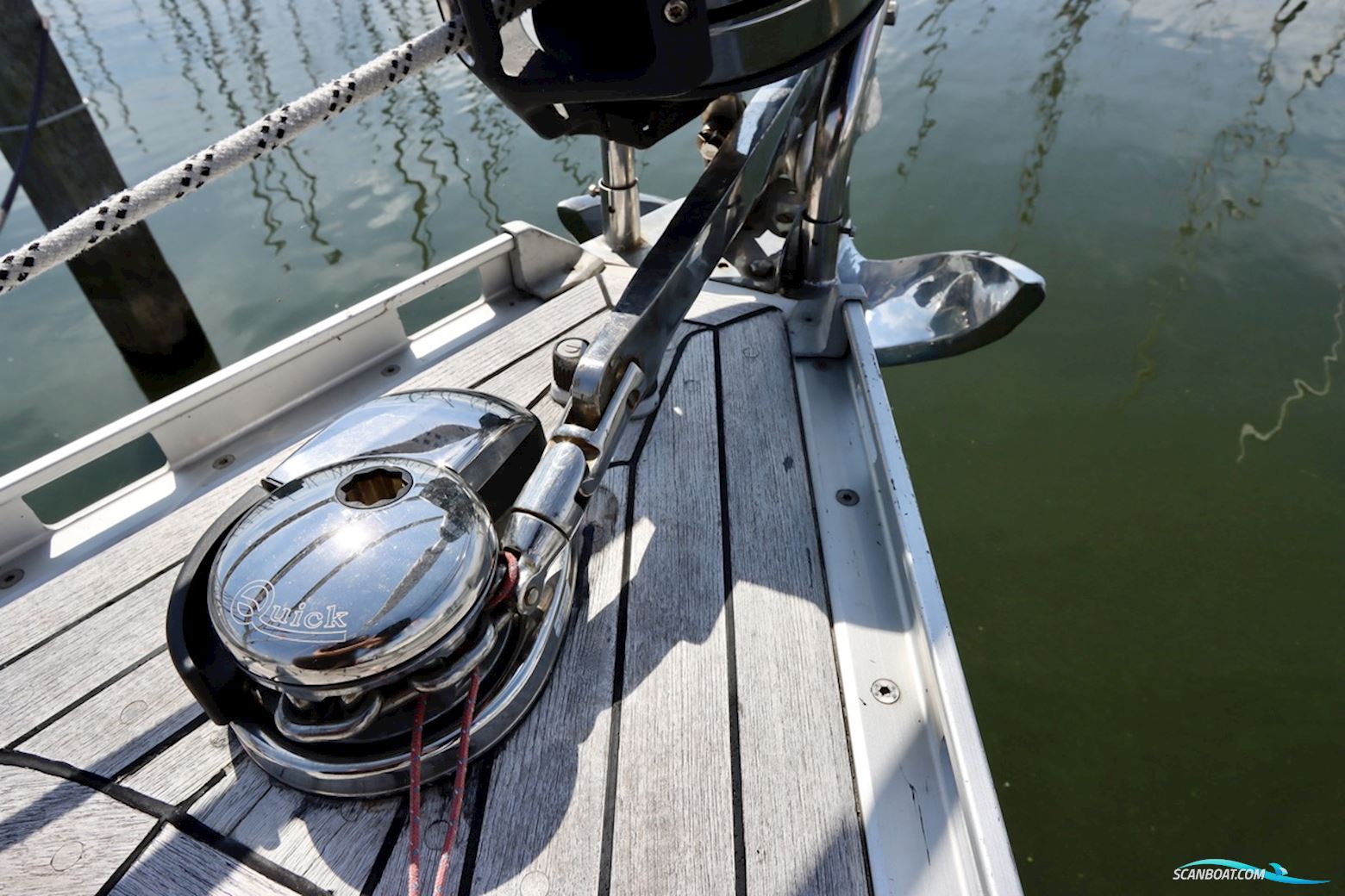 Spirit 37