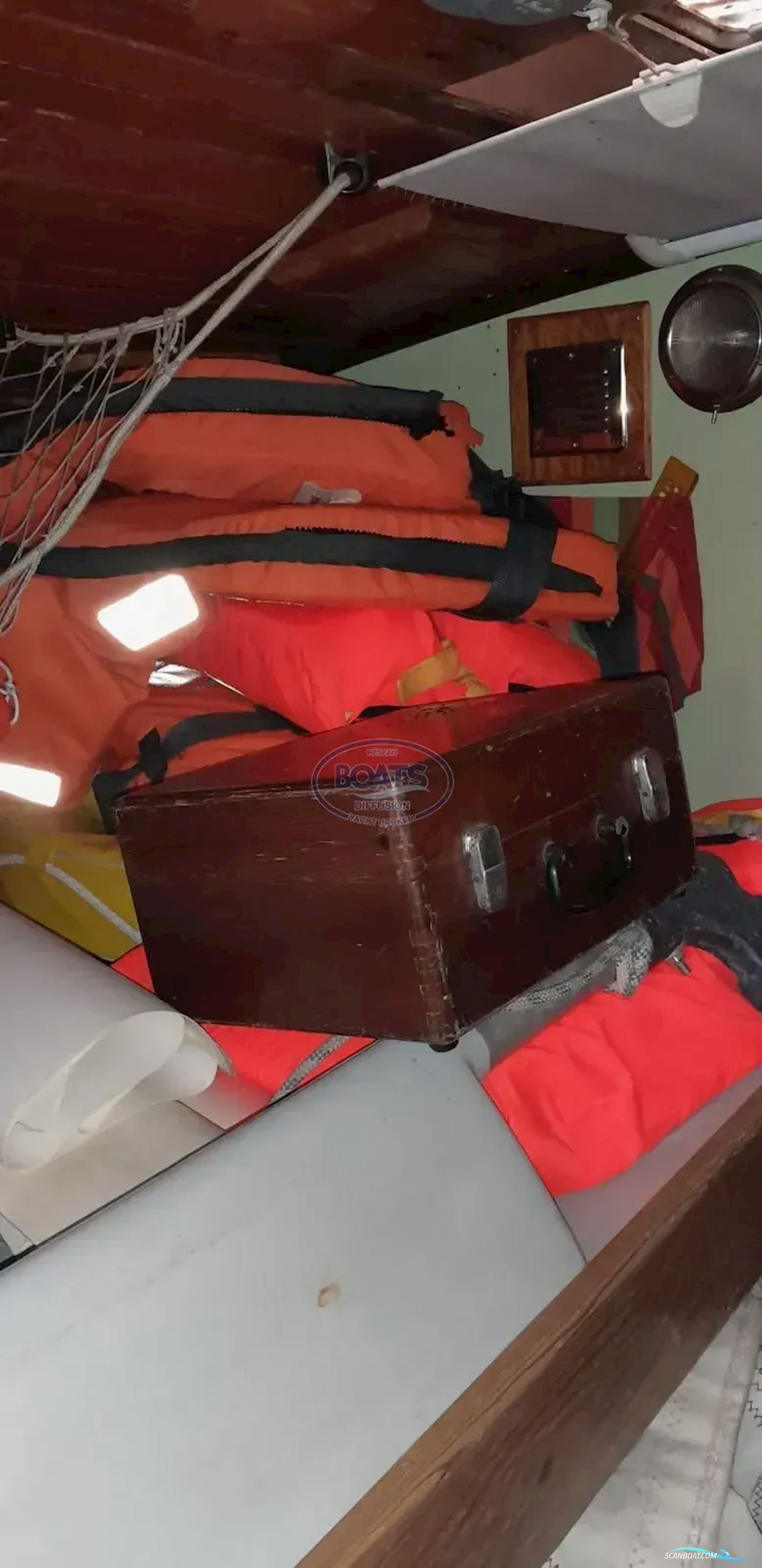 ST JEAN D'ANGLE GAMBADE 38 V1 N°3