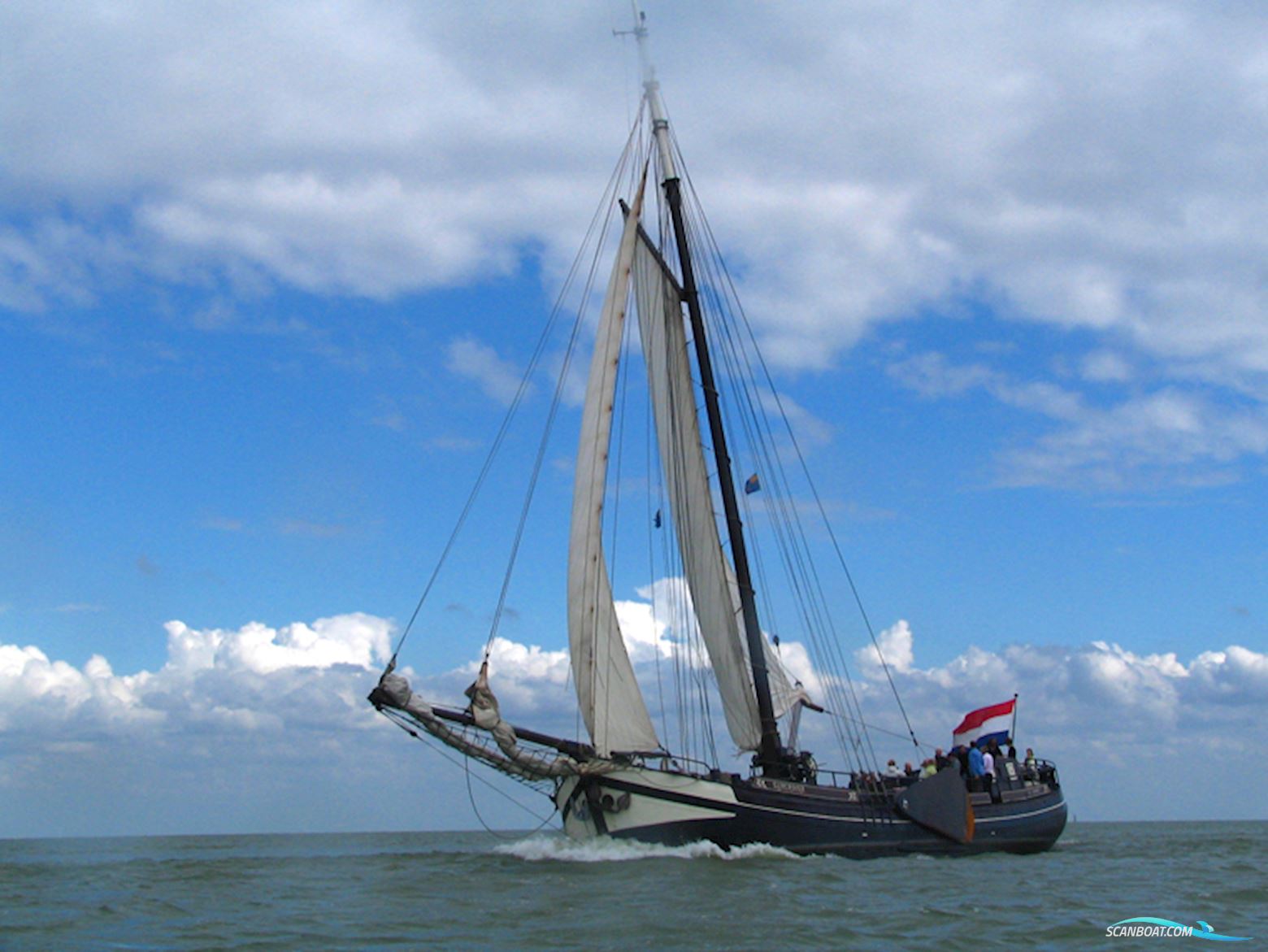 Stevenaak Zeilcharter geschikt als woonschip te koop