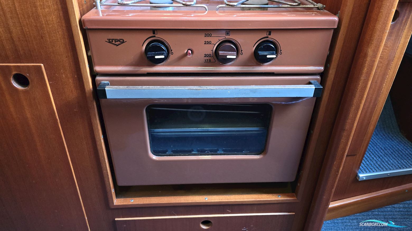 Storebro Royal 33