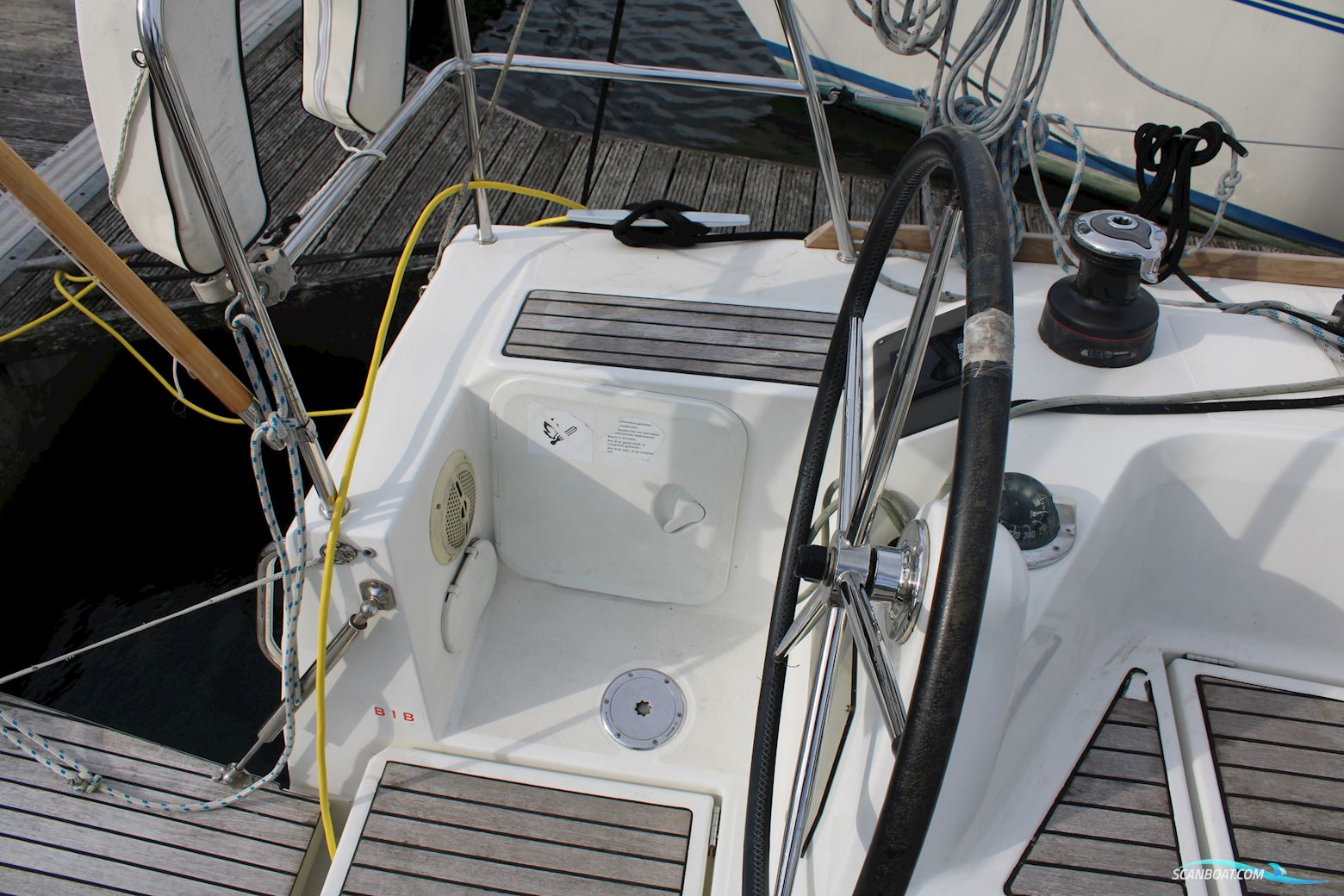 Sun Odyssey 349
