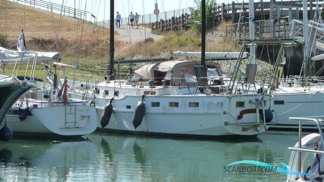 Suncoast 48