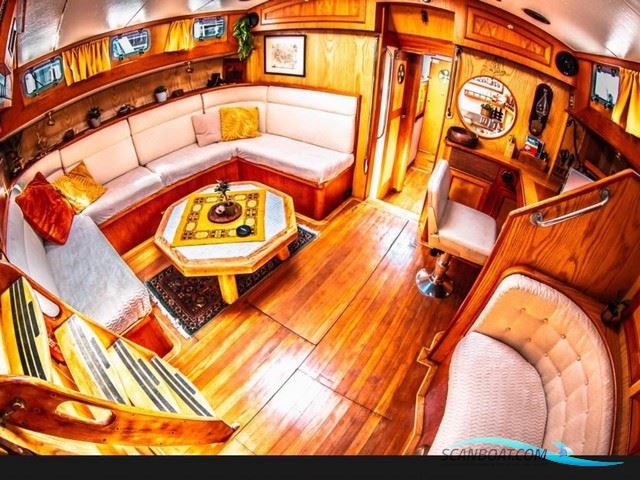 Suncoast 48