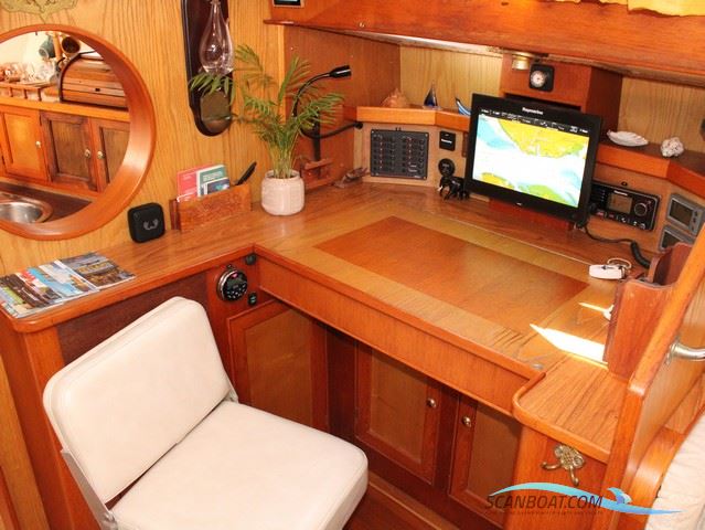 Suncoast 48