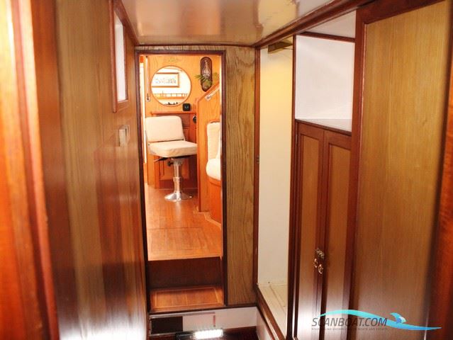 Suncoast 48