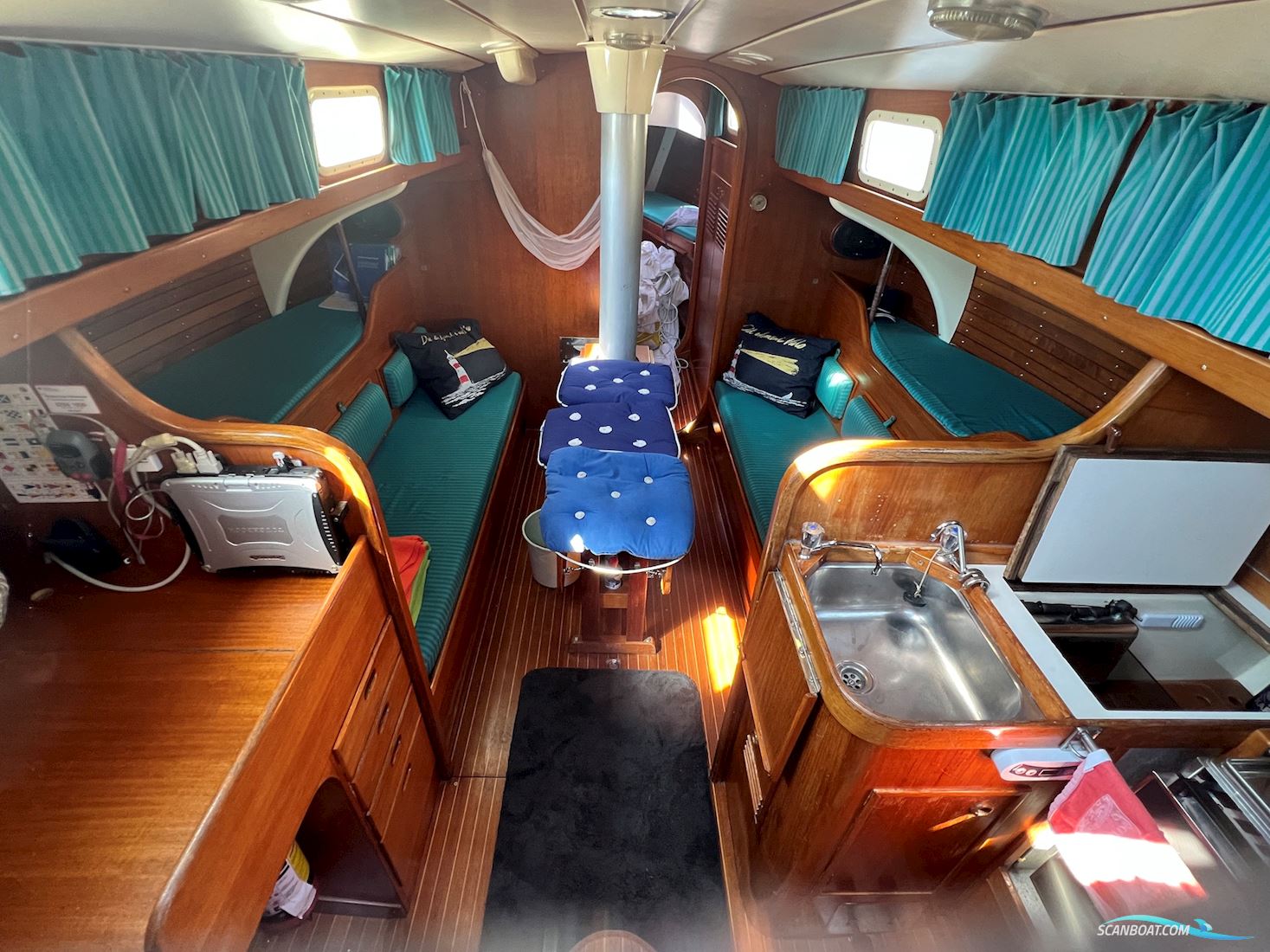 Swan 37