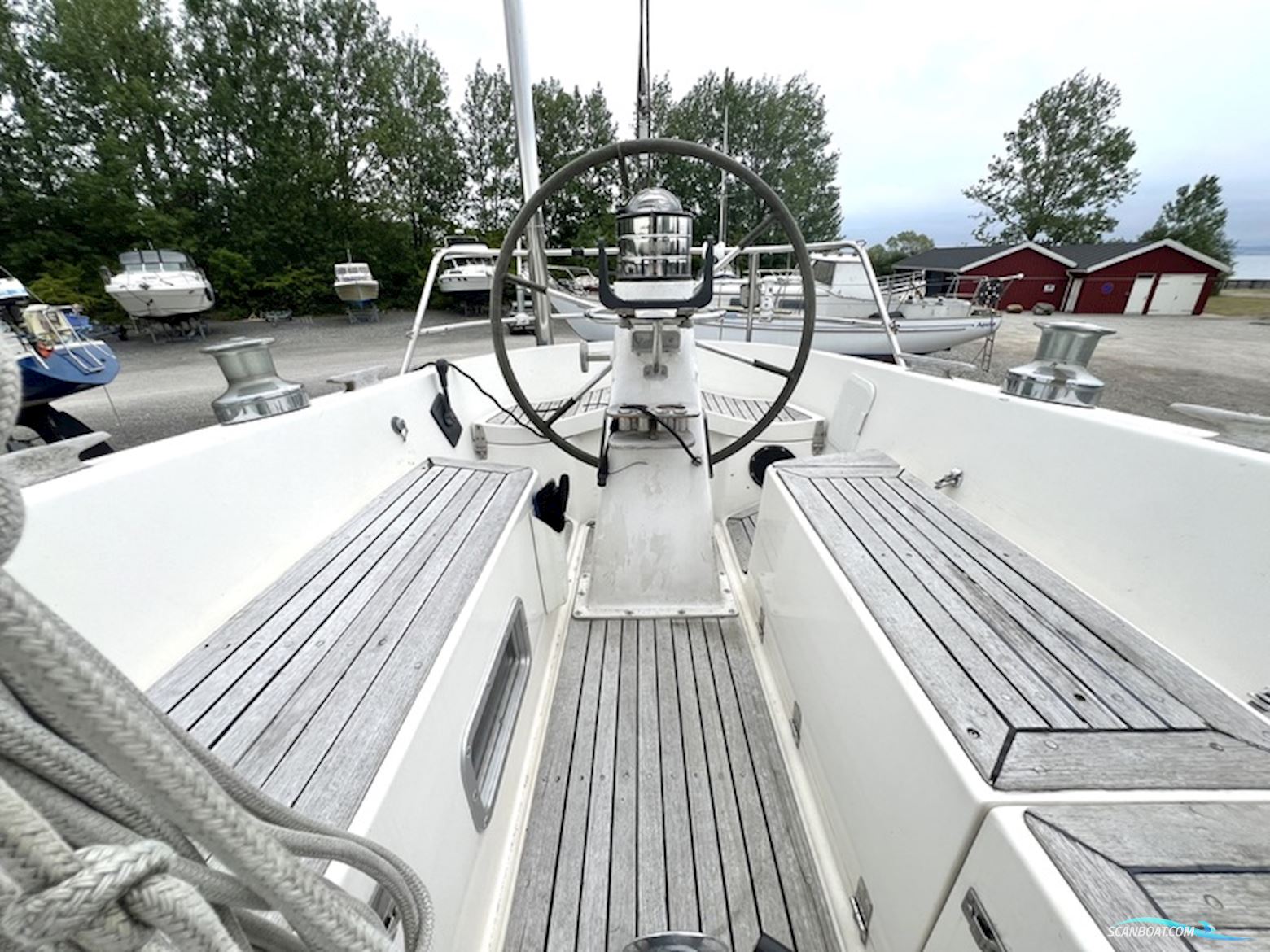 Swan 38