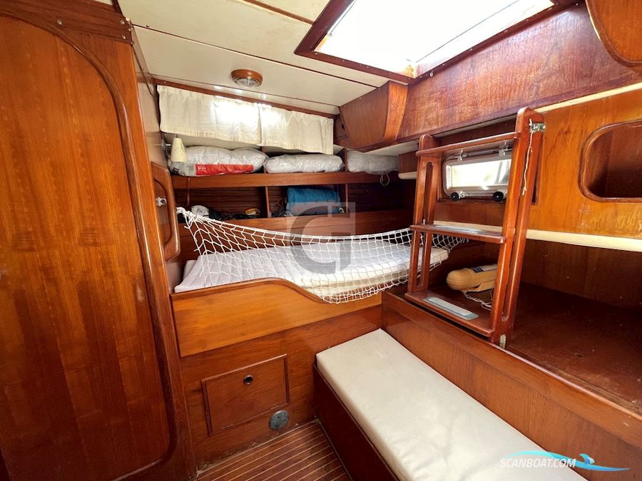 Swan 47