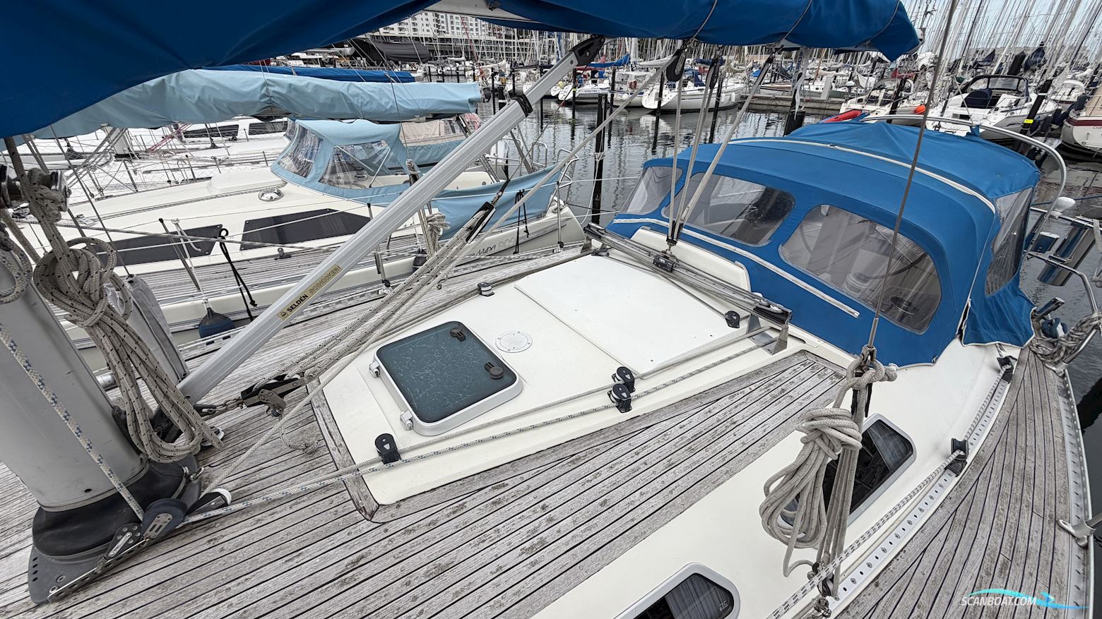 Sweden Yacht 340