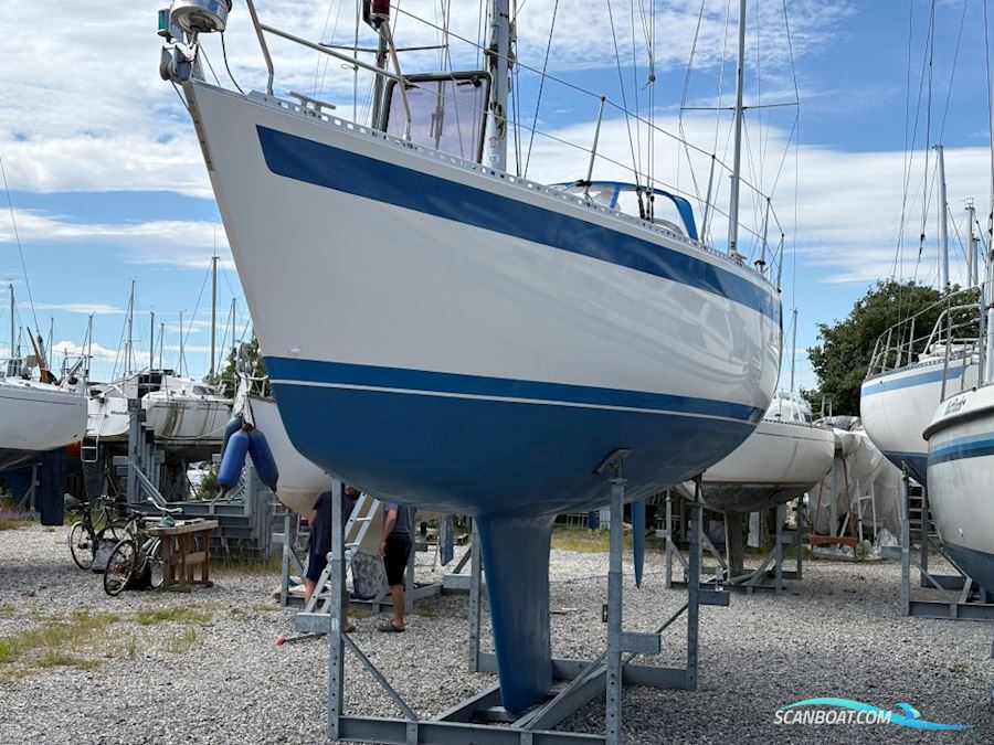 Sweden Yachts 340