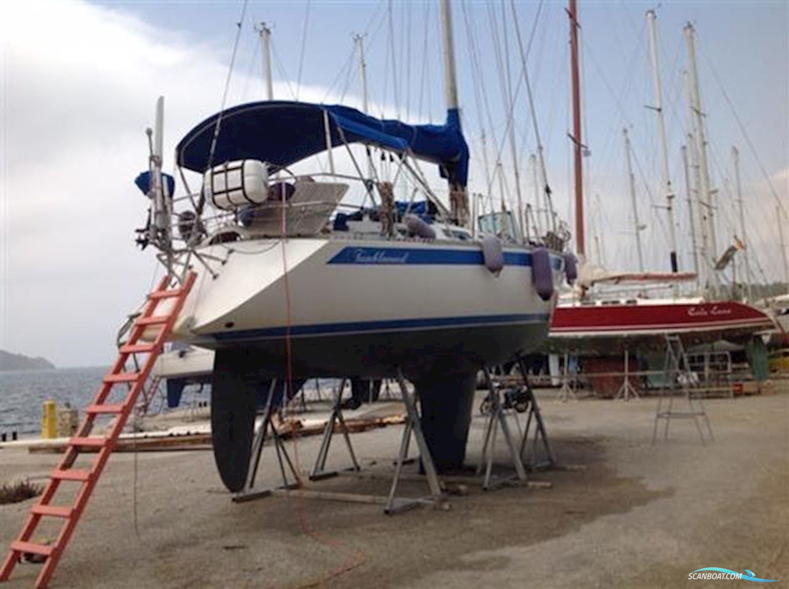 Sweden Yachts 340