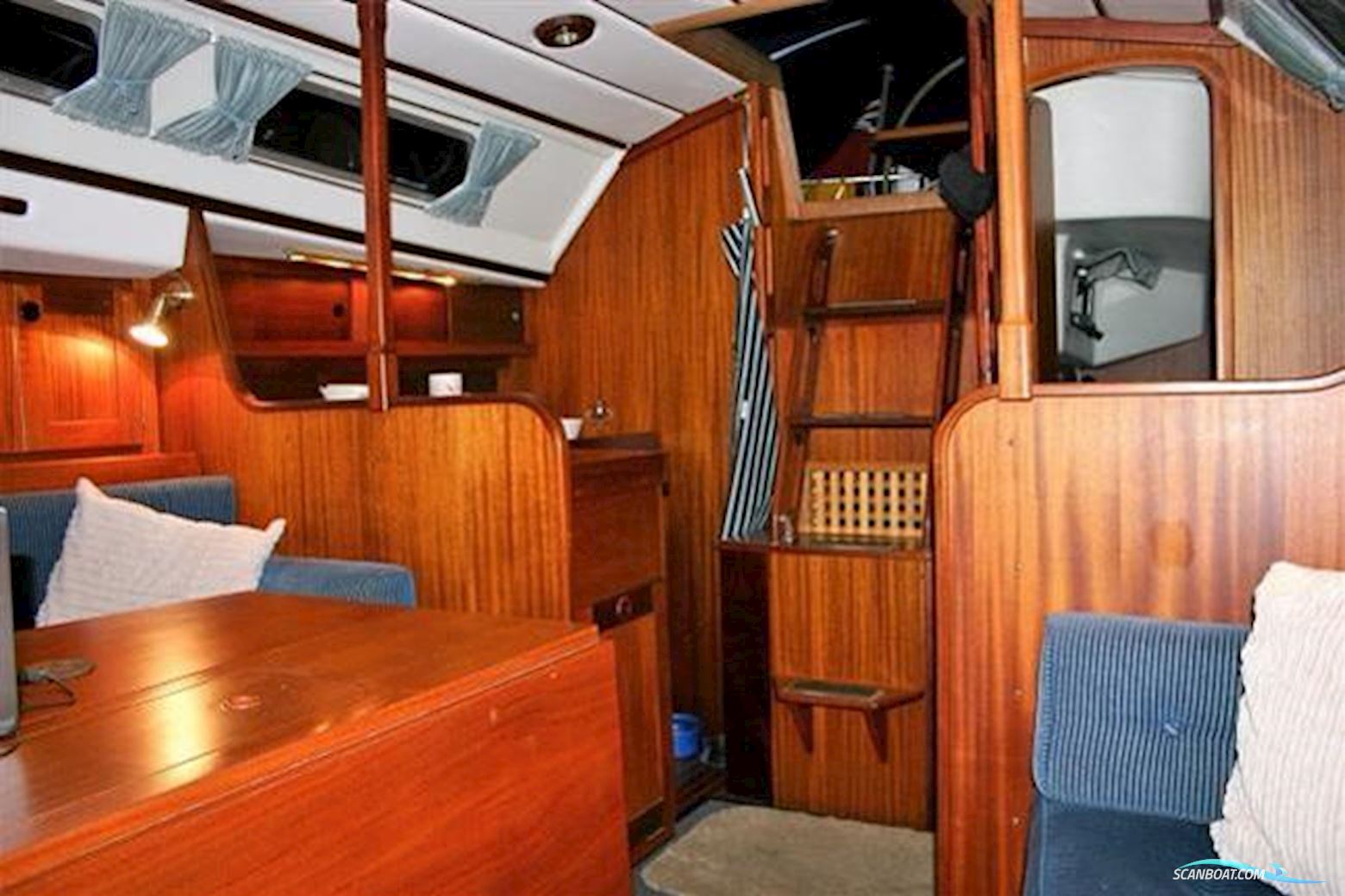 Sweden Yachts 340