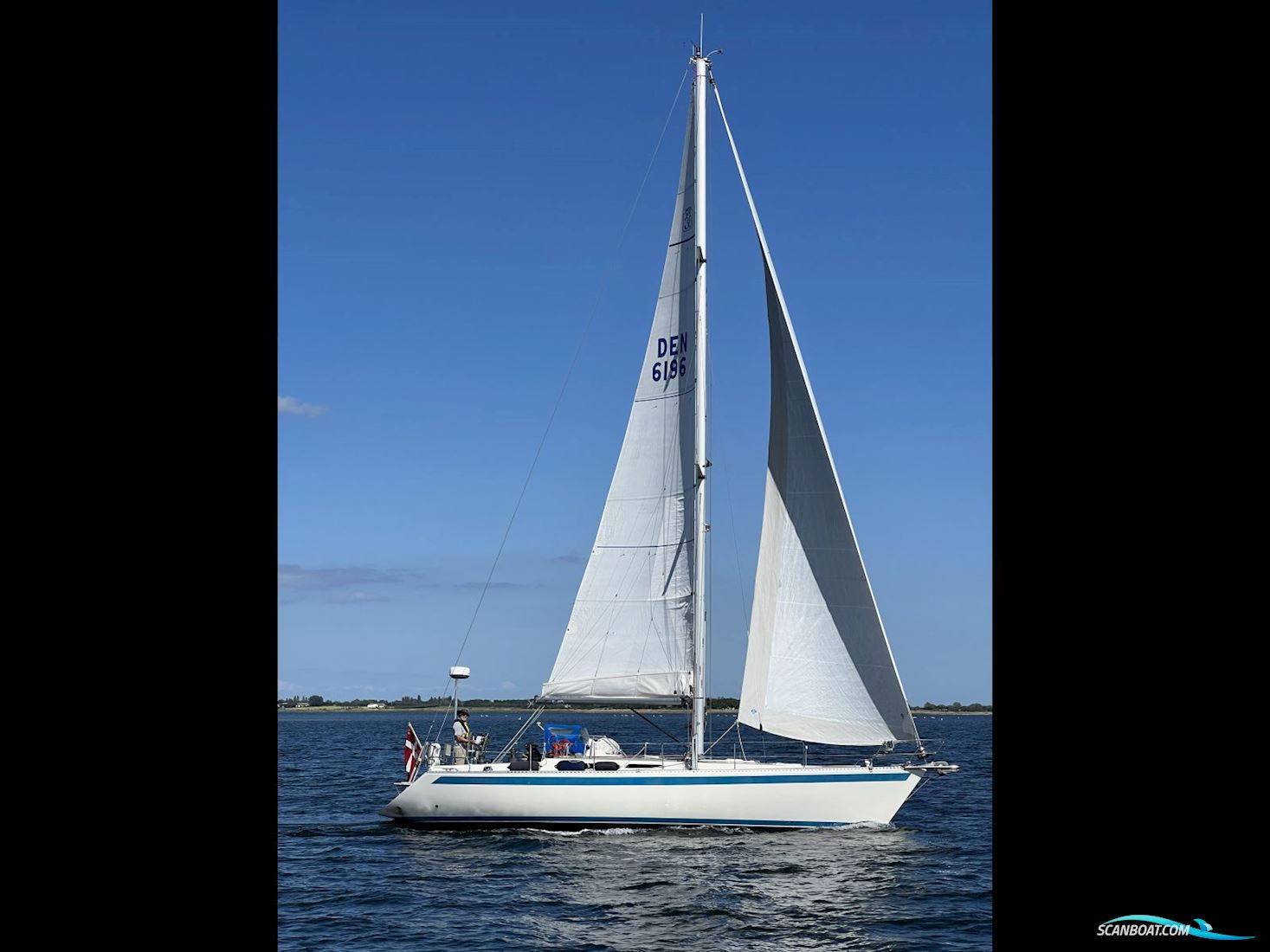 Sweden Yachts 38