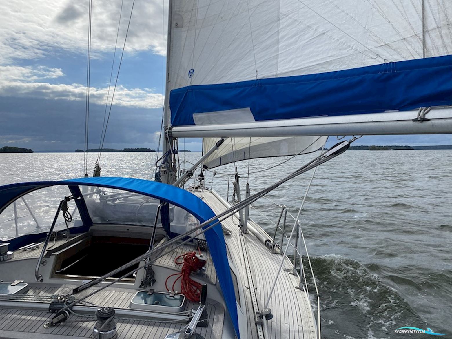 Sweden Yachts 41 Continental