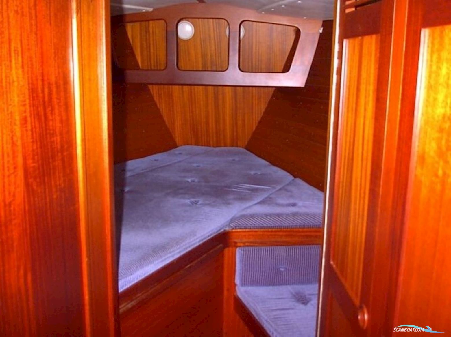 Sweden Yachts 41 Continental