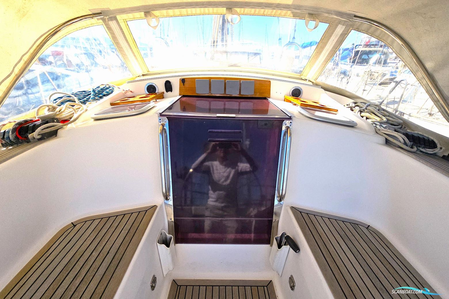 Sweden Yachts 45