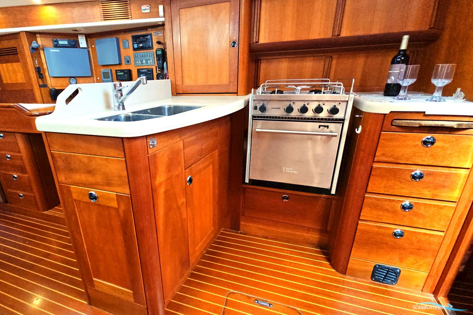 Sweden Yachts 45