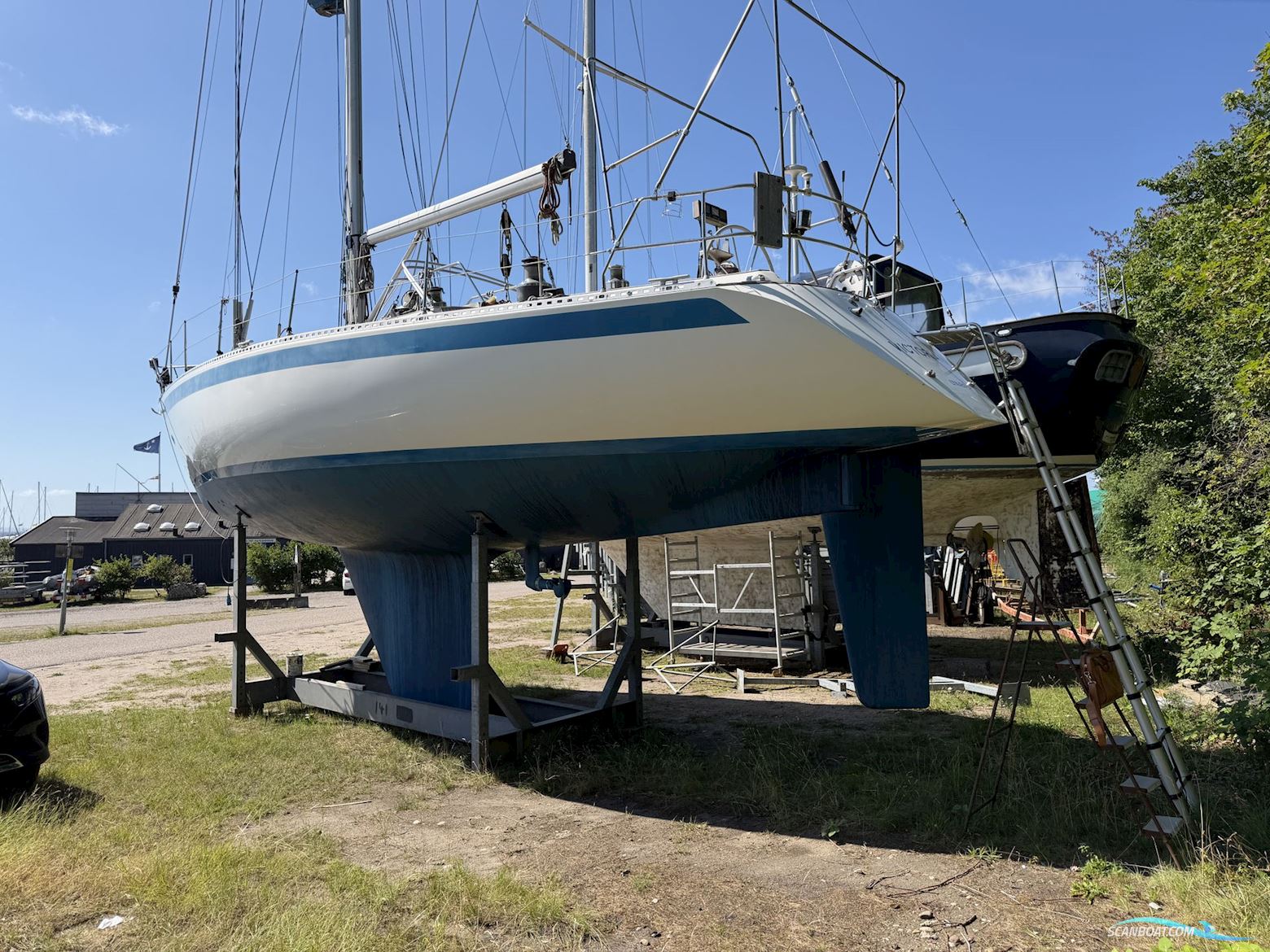 Sweden Yachts C41
