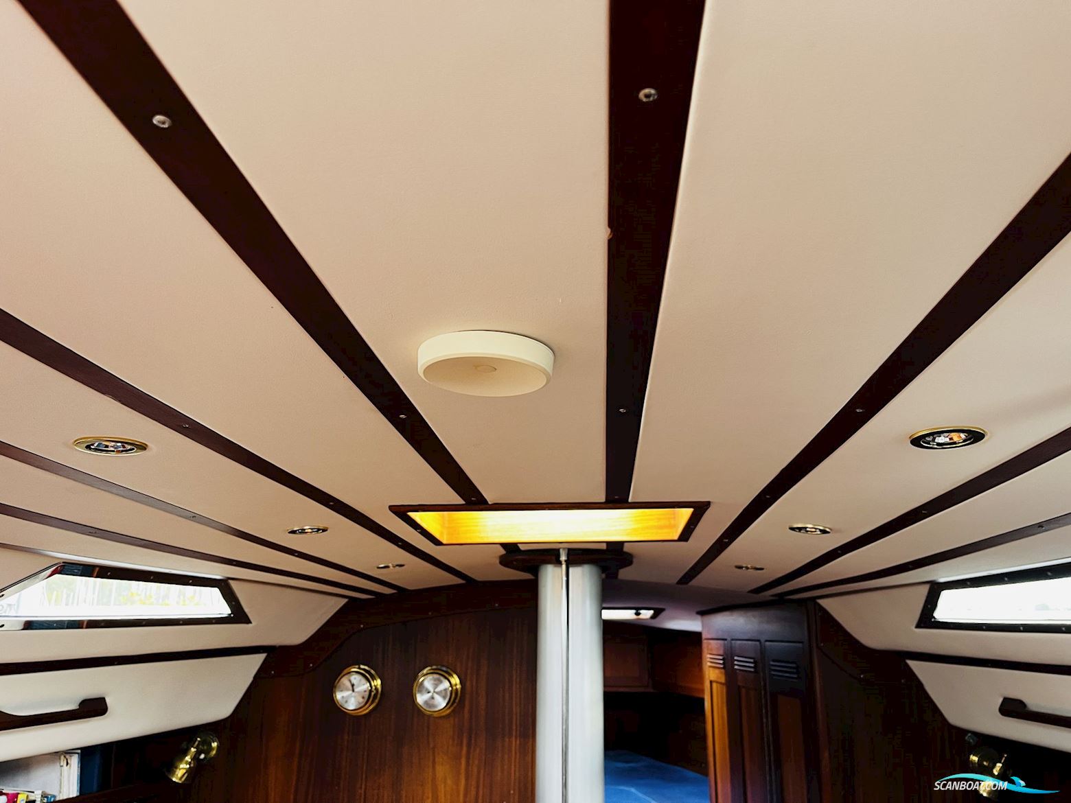 Sweden Yachts C41