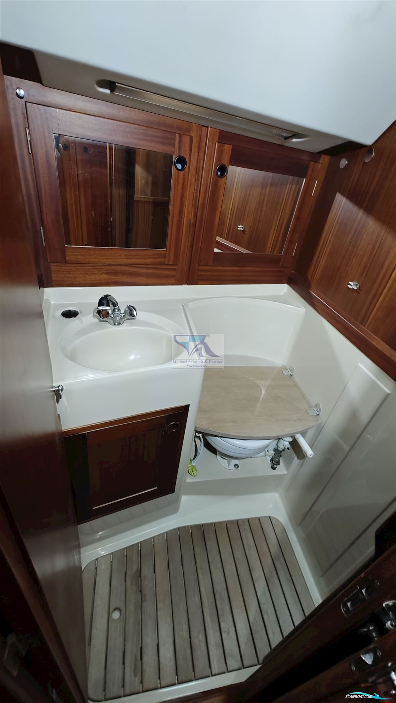 Sweden Yachts SWEDEN 340