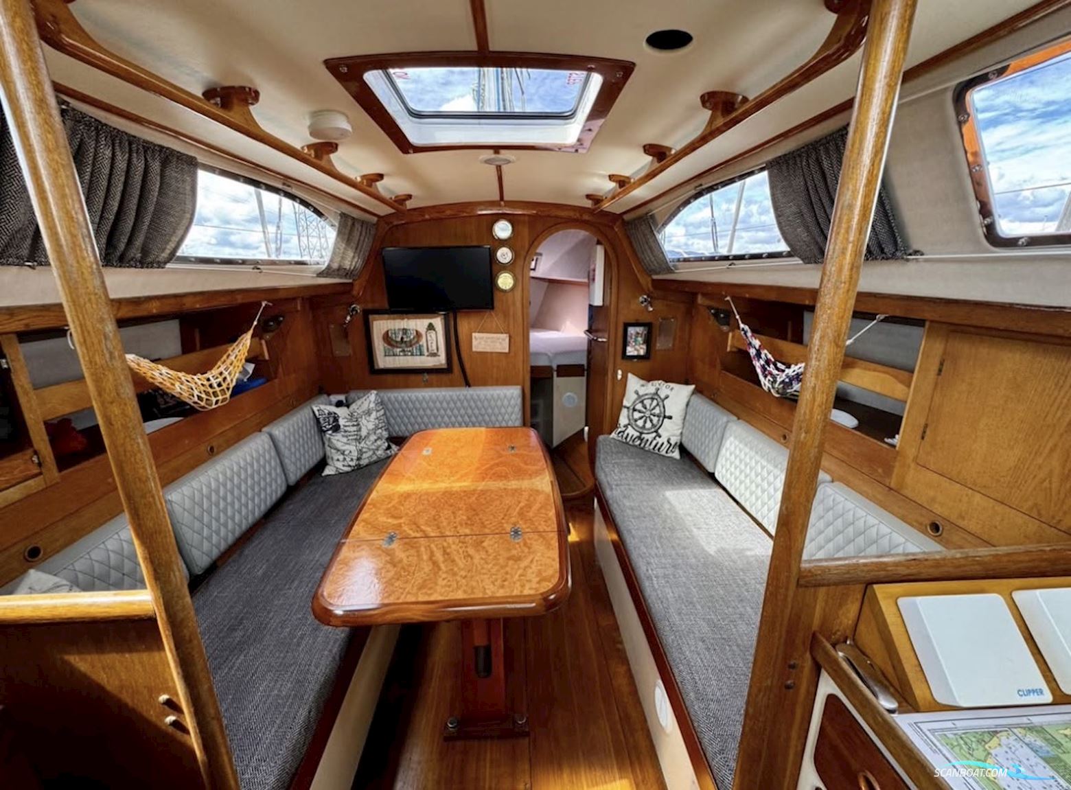Teliga 30 Royale