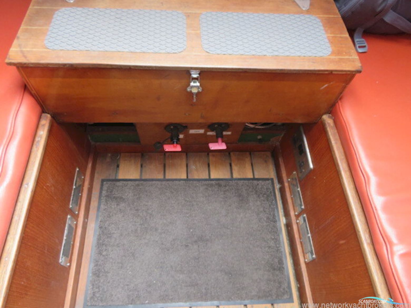 Thames Marine Robber 3E