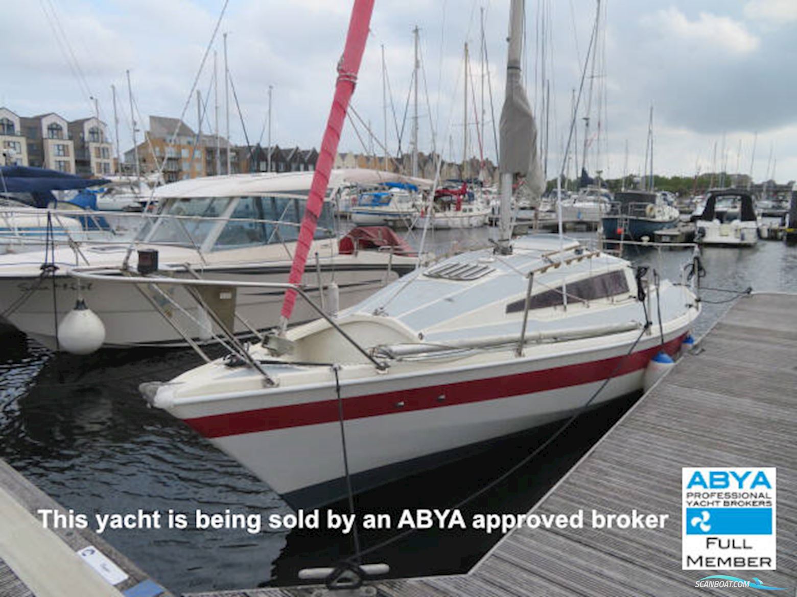 Thames Marine Robber 3E Sailingboat 1977, with Yanmar 1GM engine, United Kingdom