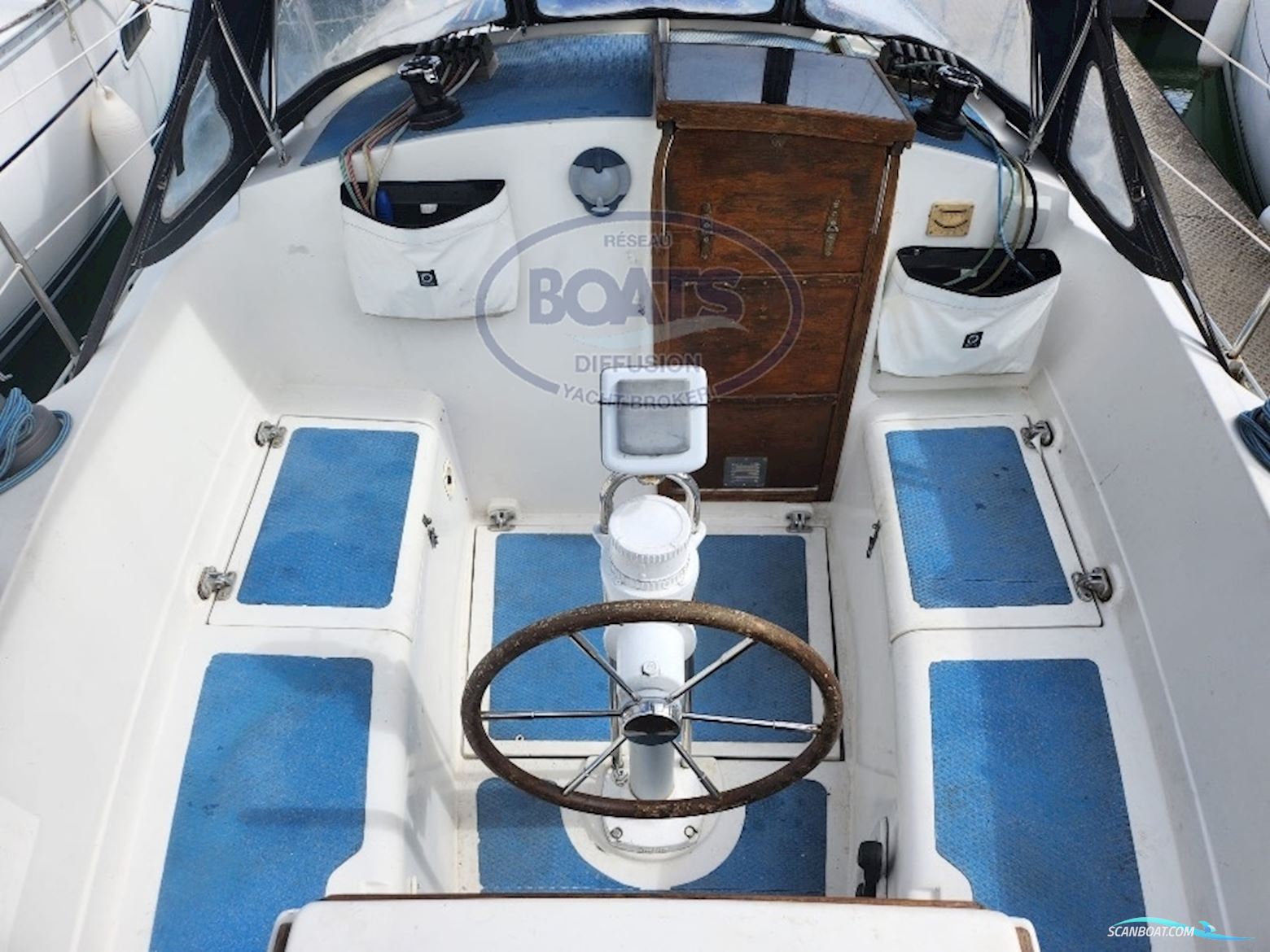 TRIDENT MARINE WARRIOR 35