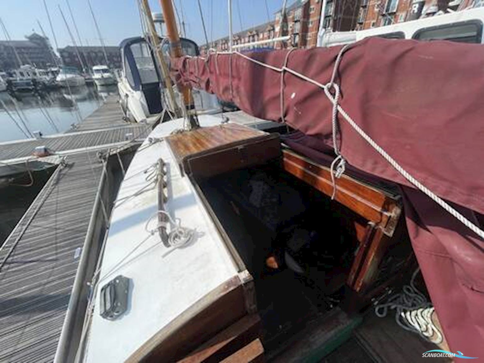 Unclassified Wootton Bridge Day Sailer