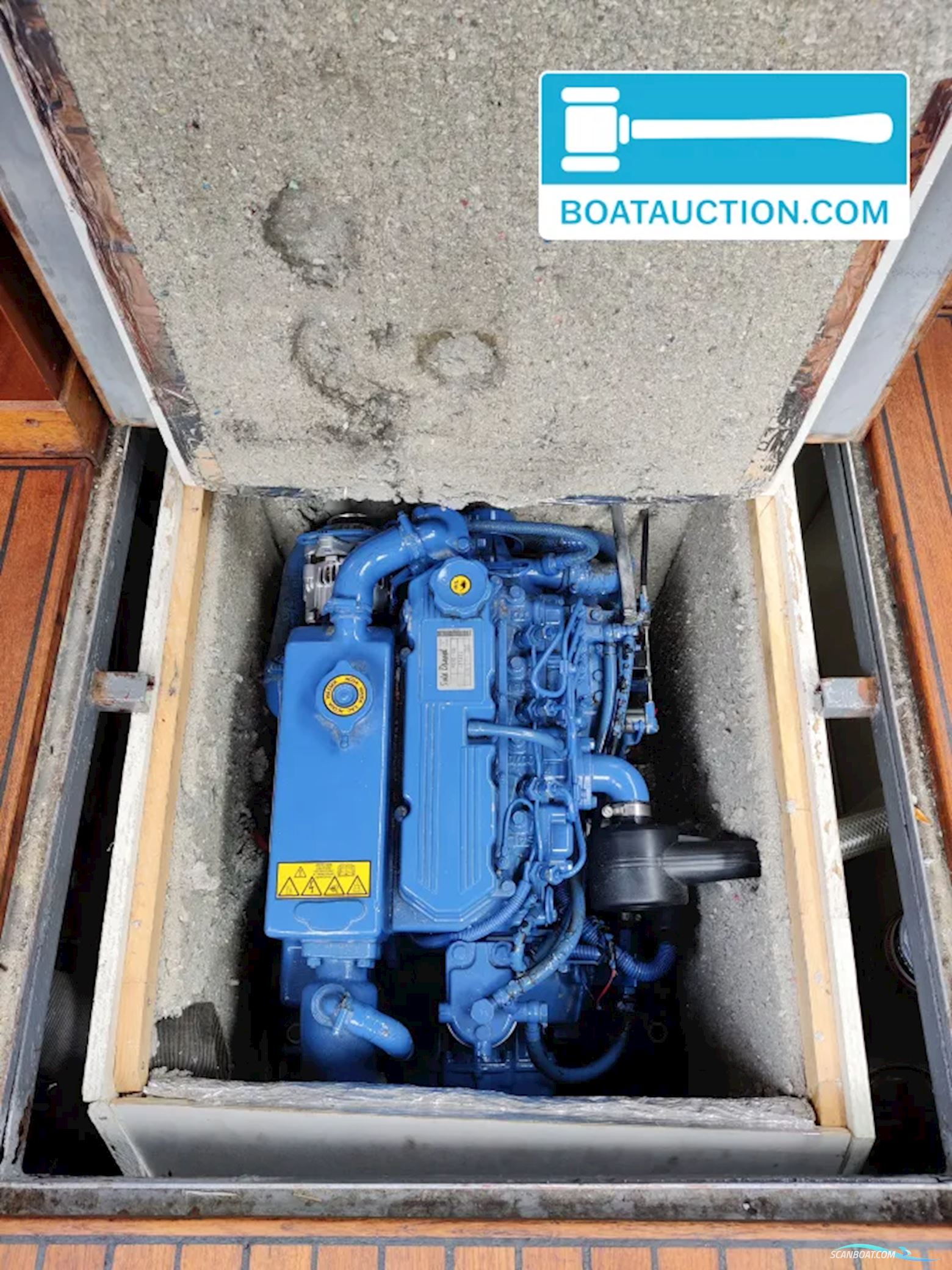 Unter Elbe Motorsailer