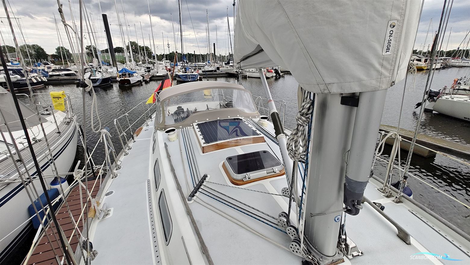 van de Stadt Helena 35