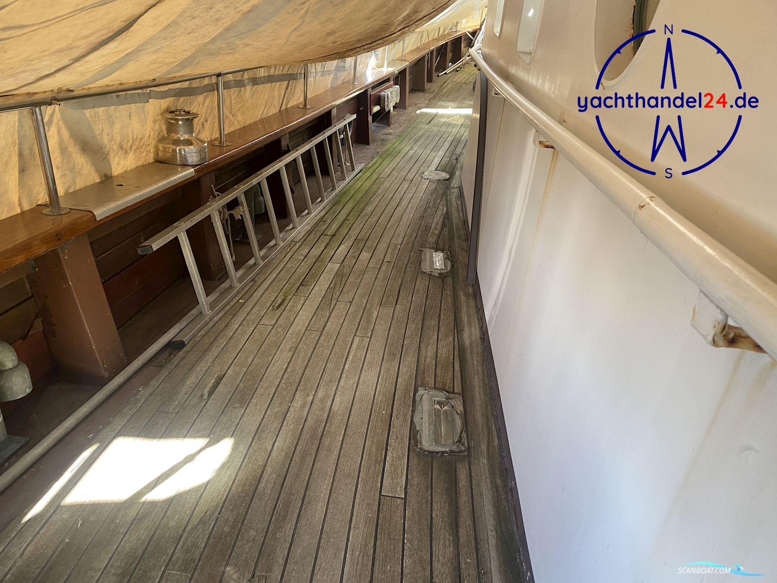 VEB Boddenwerft Damgarten Werftbau Eiche auf Eiche