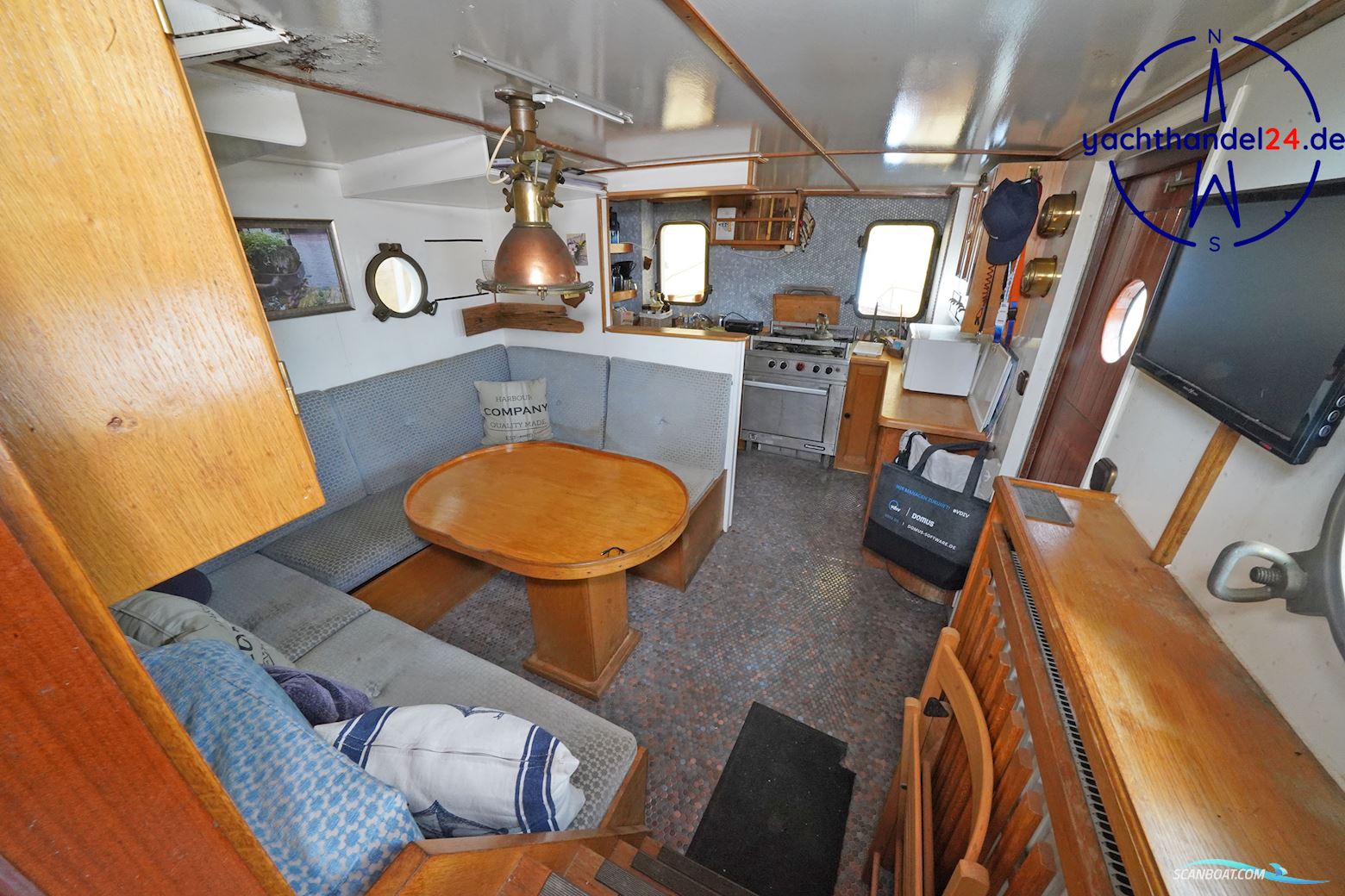 VEB Boddenwerft Damgarten Werftbau Eiche auf Eiche