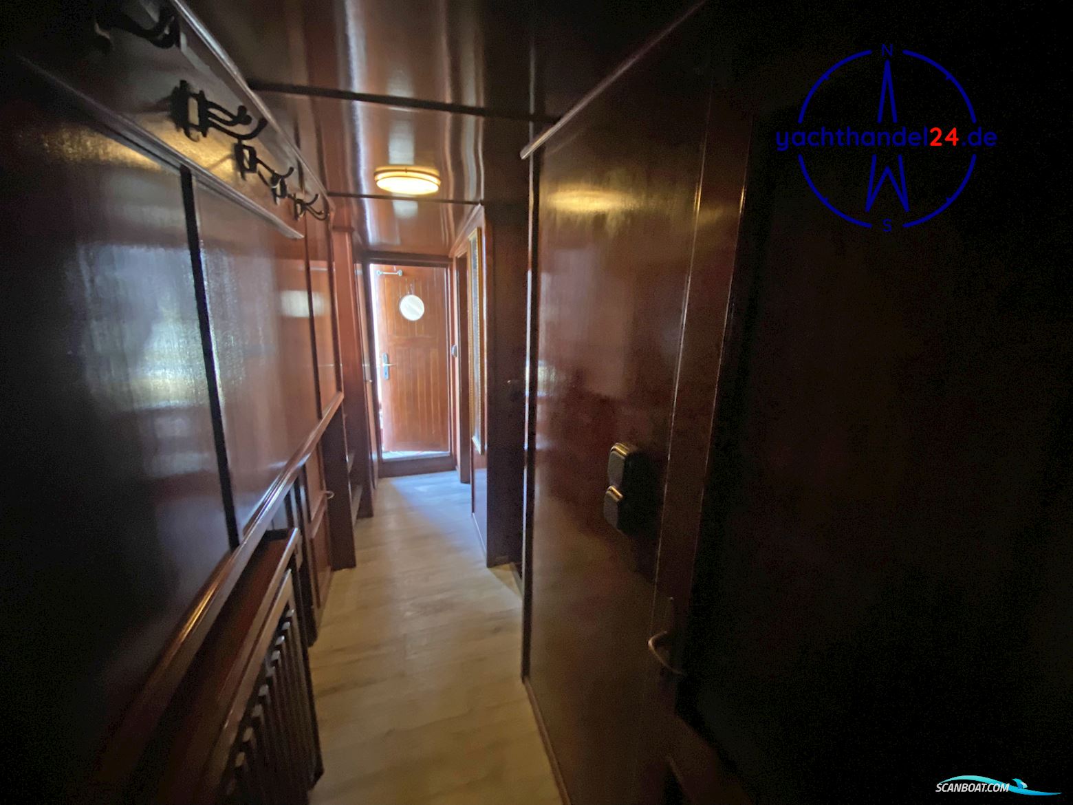 VEB Boddenwerft Damgarten Werftbau Eiche auf Eiche