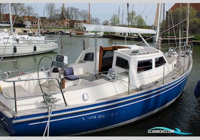 Victoire 1270 Decksaloon Sailingboat 1997, with Volvo Penta MD22AL engine, The Netherlands
