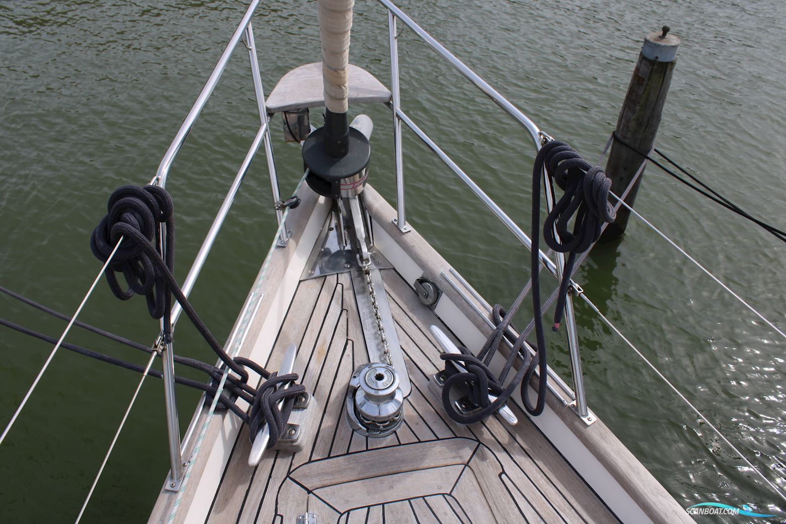 Victoire 1270 Decksaloon