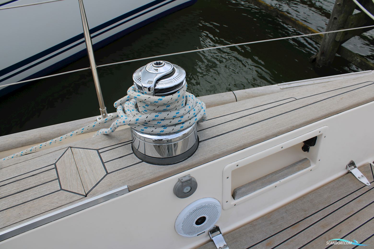 Victoire 1270 Decksaloon