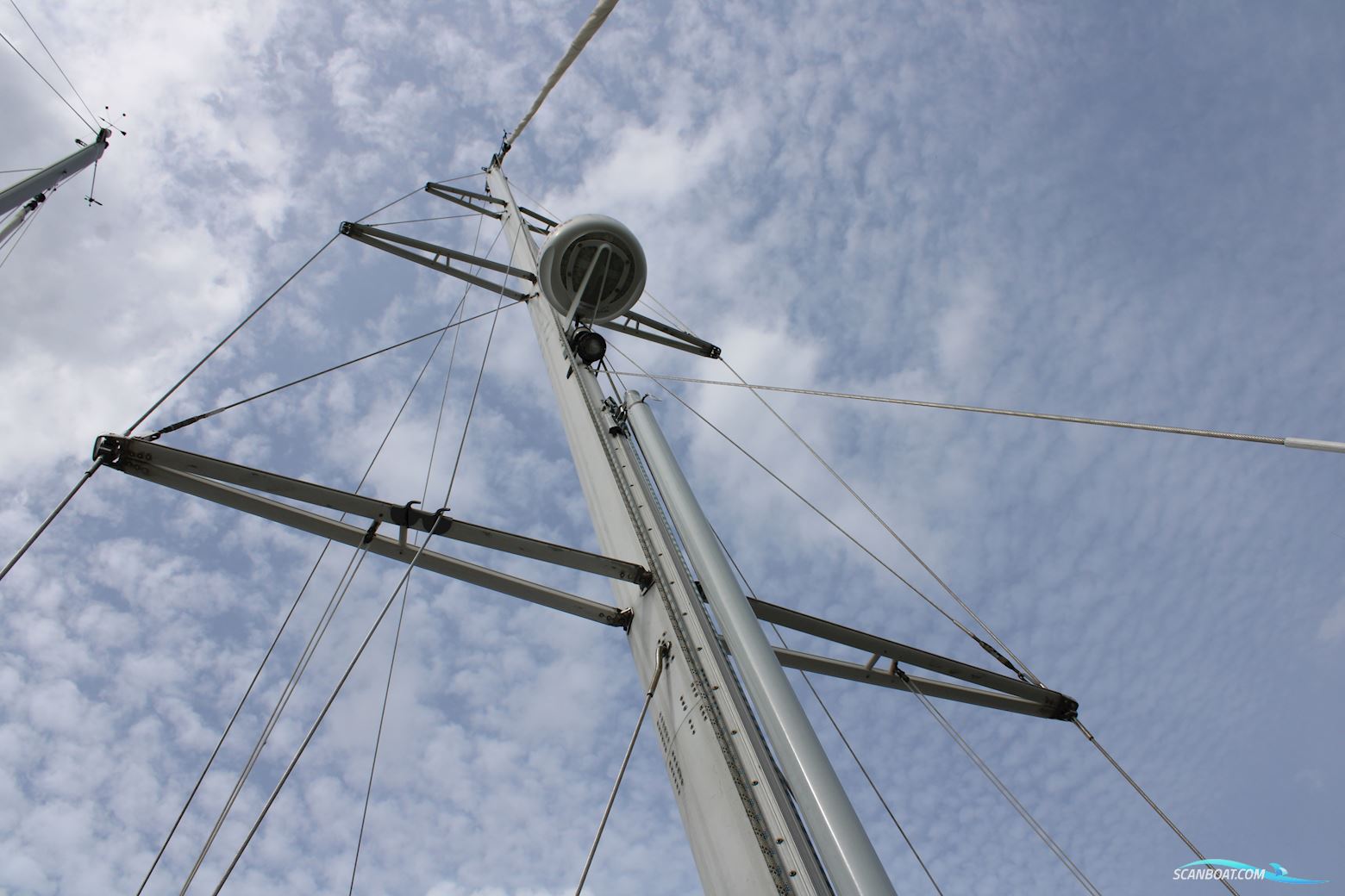 Victoire 1270 Decksaloon