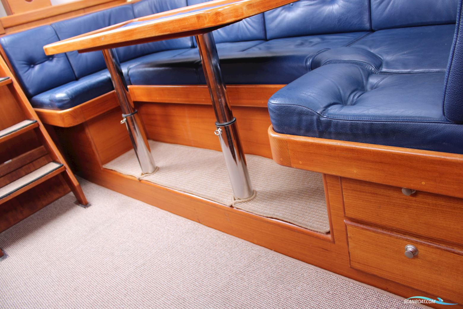 Victoire 1270 Decksaloon