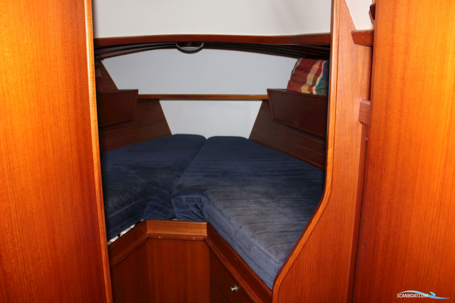Victoire 1270 Decksaloon