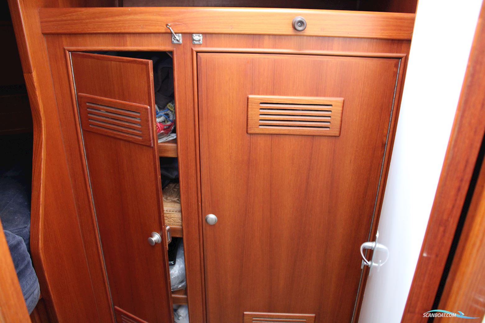 Victoire 1270 Decksaloon