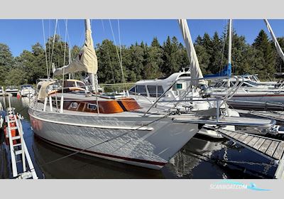 Vindö 452 Sailingboat 1985, with Volvo Penta engine, Sweden