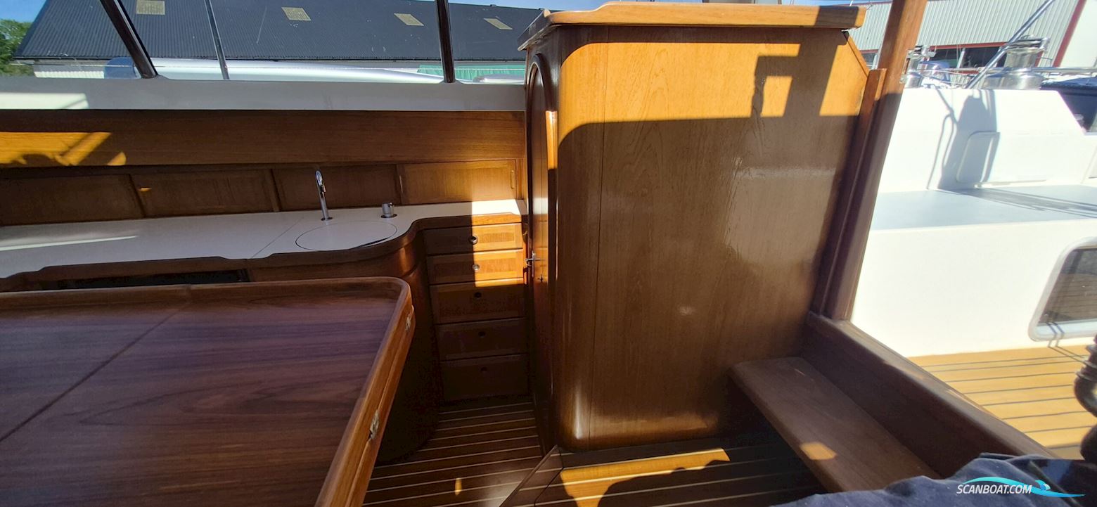 Vitesse 35 Vision Dæksalon. Gennemgribende Opdateret.