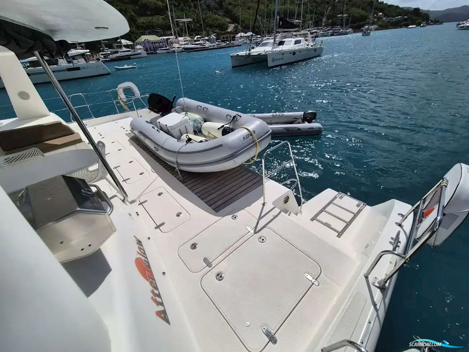 Voyage Yachts 480e